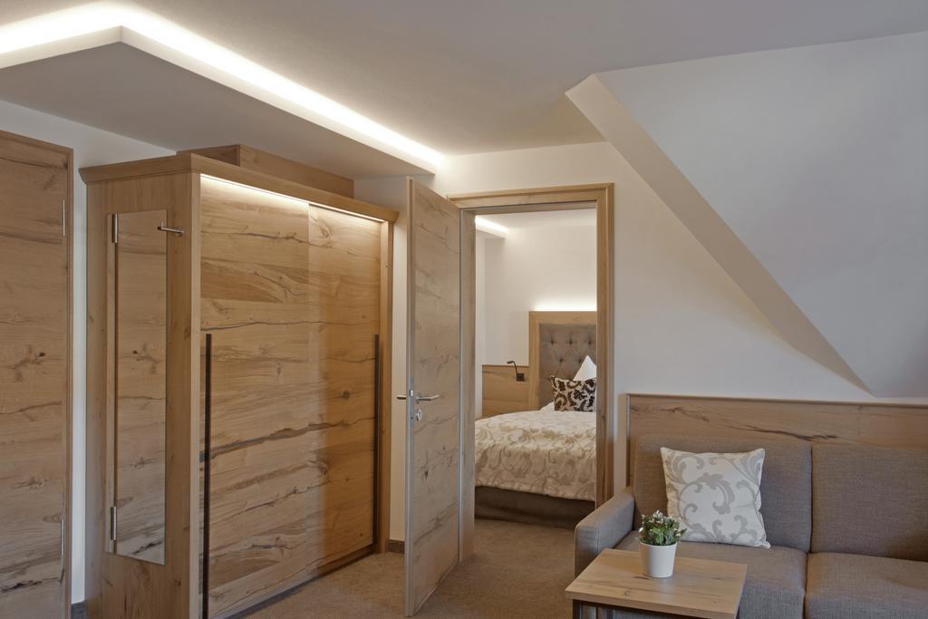 בילנגריס Metzgerei Gasthof Romantik Hotel Der Millipp מראה חיצוני תמונה